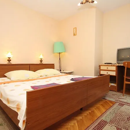 Apartment With Wifi - 9278 Korčula